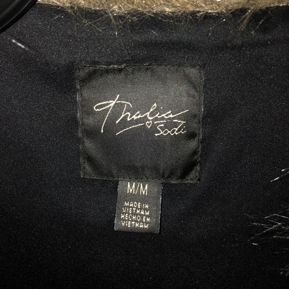 Fur coat - Picture 2 of 3